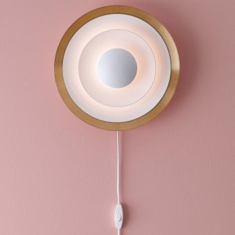 Diablo 300 Plugged Wall Light in Brass