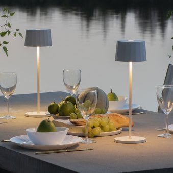 Positano IP54 USB Charged Round LED Table Light in White