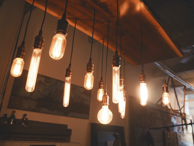A photo of multiple pendant lights