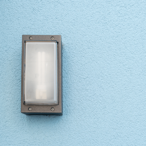 Outdoor wall lighting